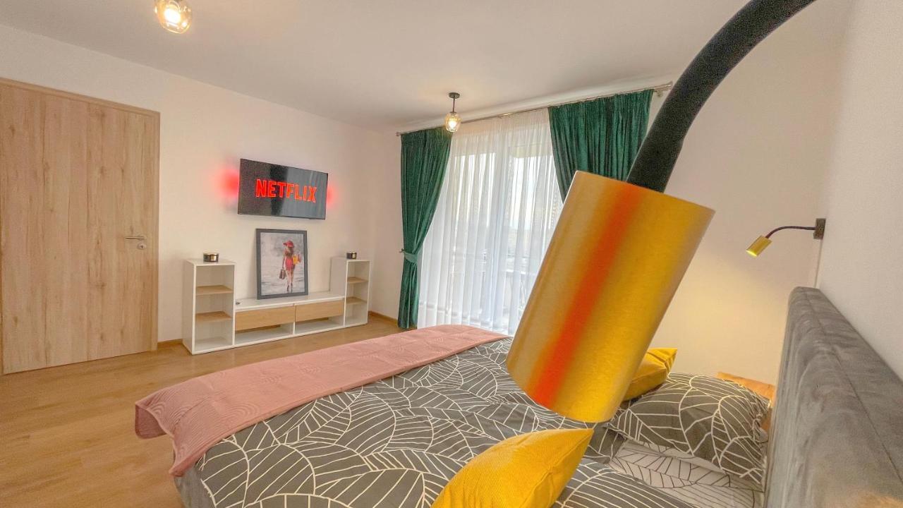 Dreamview Apartment With Private Parking Braşov Exterior foto